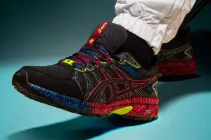 chaussures jul asics ovni