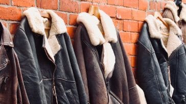 Comment customiser une veste en simili cuir