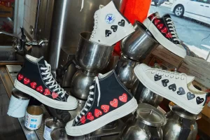 Converse et Comme des Garçons